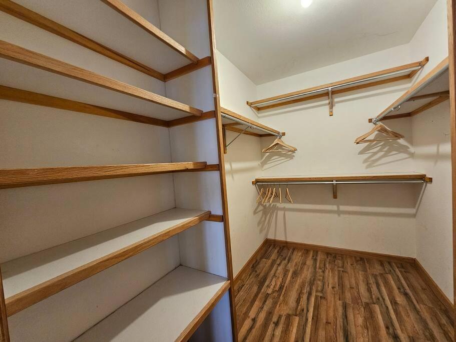 Private And Updated Breck Home With Hot Tub Брекенридж Экстерьер фото