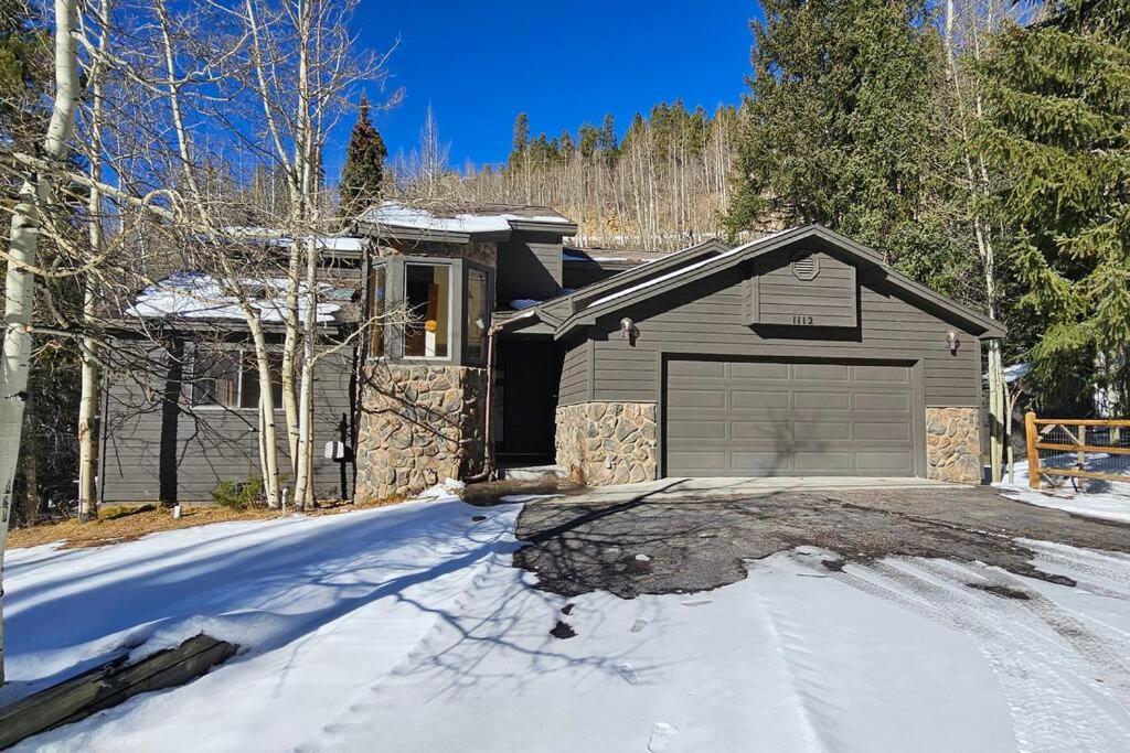 Private And Updated Breck Home With Hot Tub Брекенридж Экстерьер фото