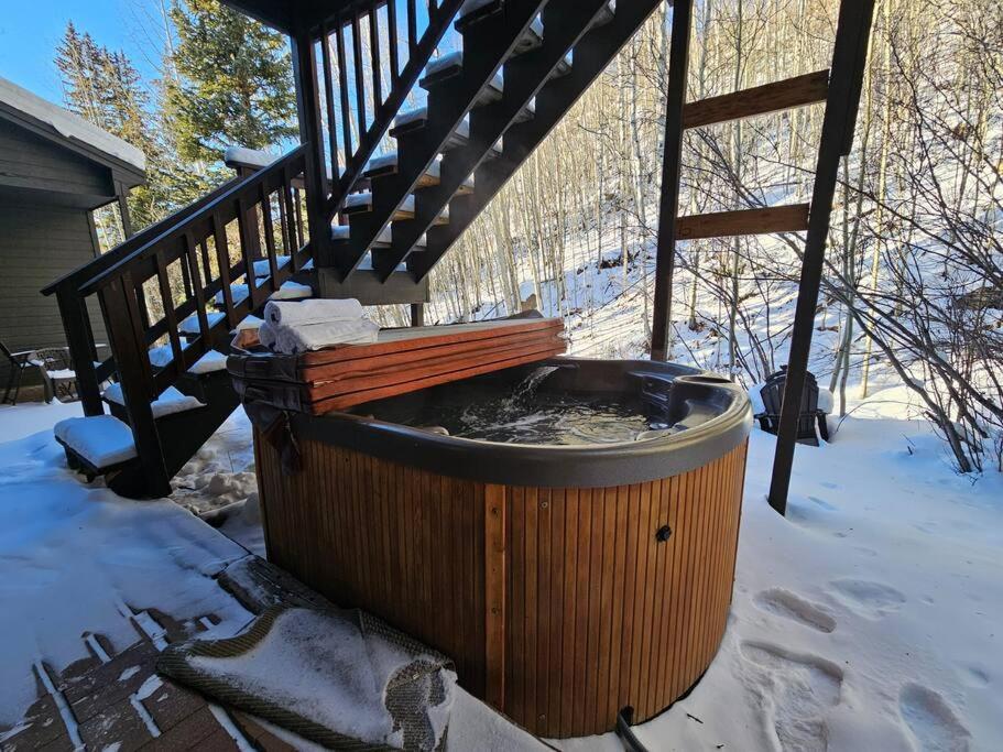 Private And Updated Breck Home With Hot Tub Брекенридж Экстерьер фото